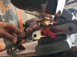 Cách mài lưỡi cưa xích